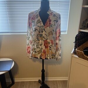 LOFT White Floral V-Neck Peplum Blouse